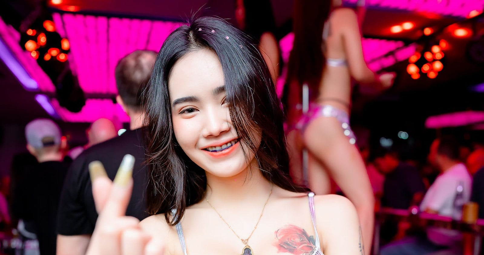 Fever Agogo, strip tease listing in Pattaya