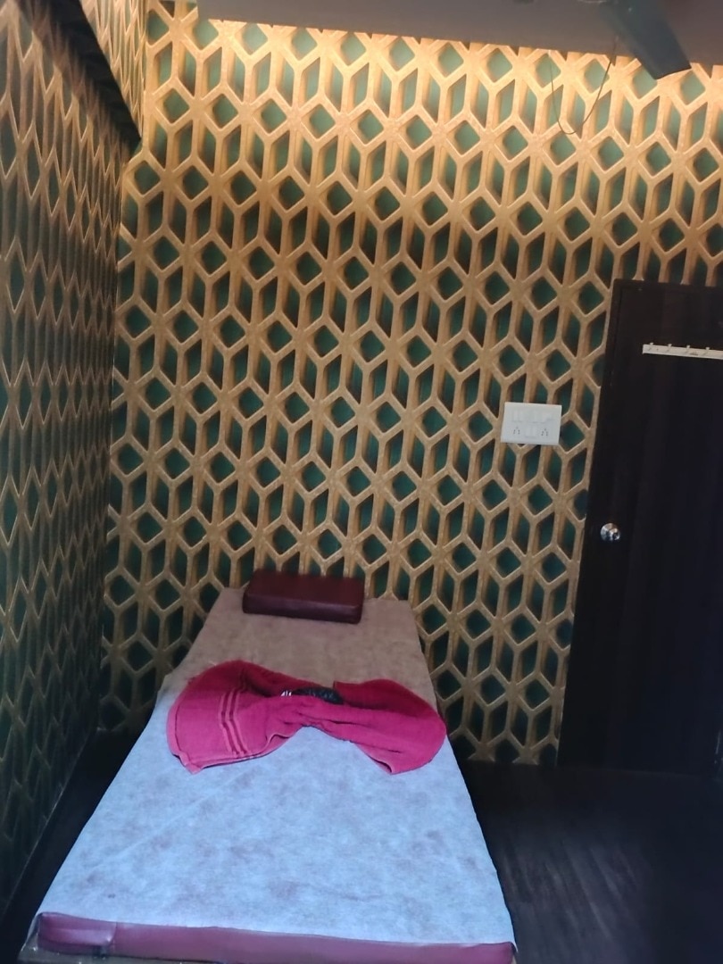 Erotic massage GIF — KANIKA Spa