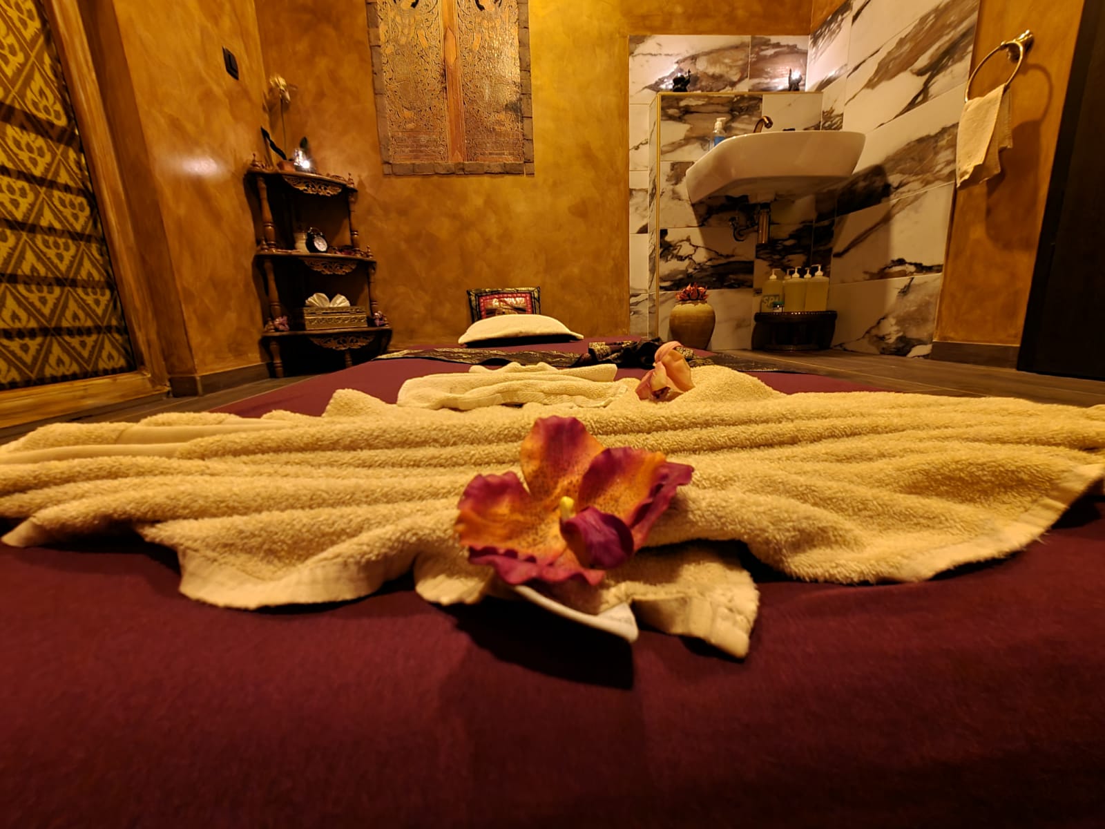 Erotic massage photo — Khao Sun Zagreb
