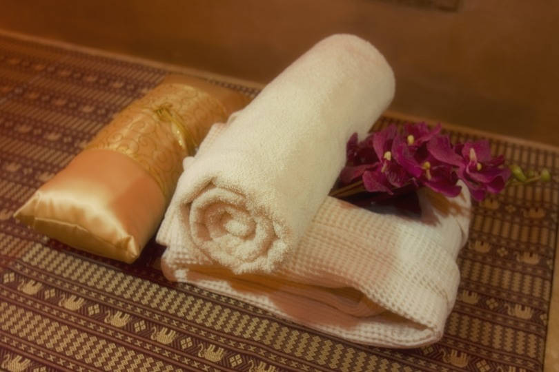 Erotic massage GIF — Khao Sun Zagreb