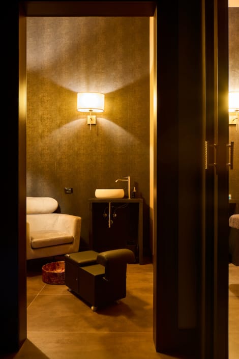 Erotic massage GIF — Bellomo Estetica Maschile