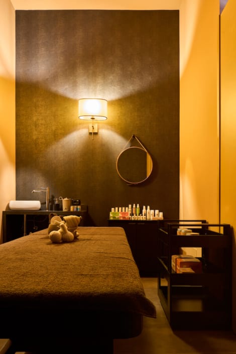Erotic massage GIF — Bellomo Estetica Maschile