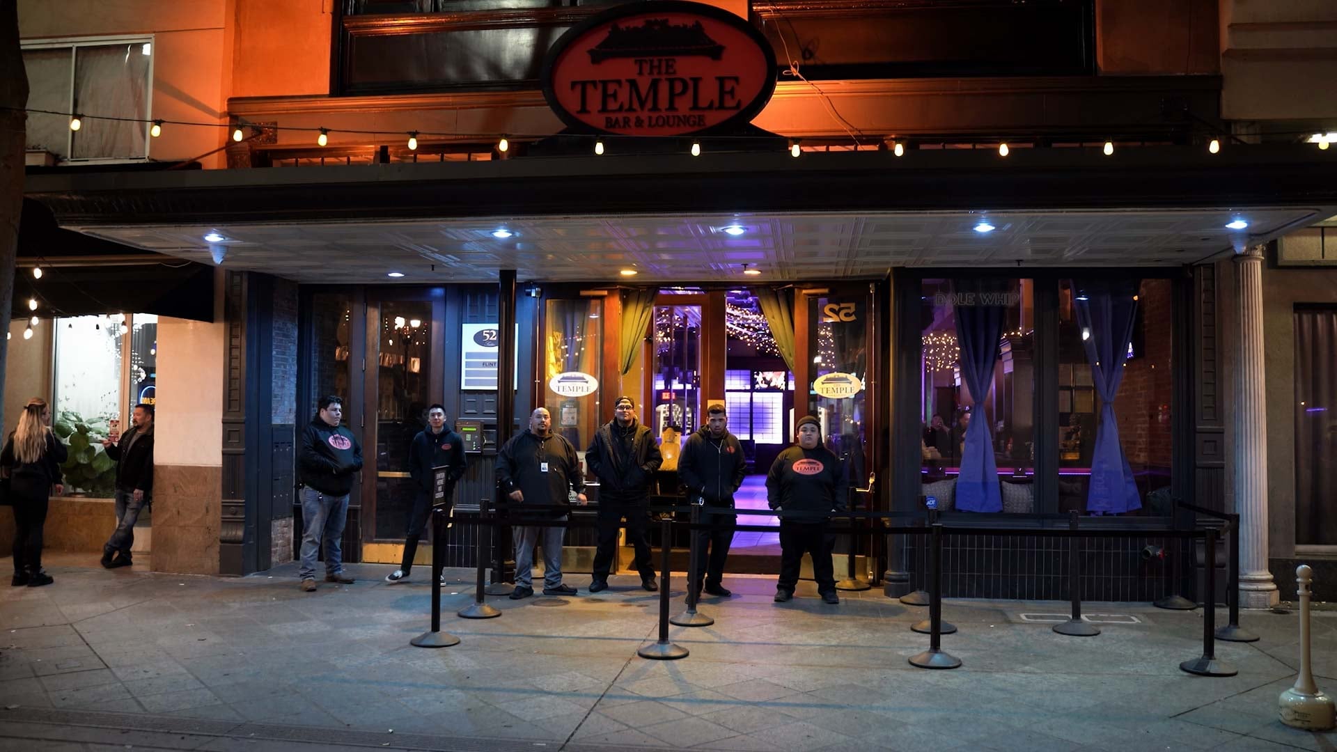 Temple Bar and Lounge - erotic massage San Jose