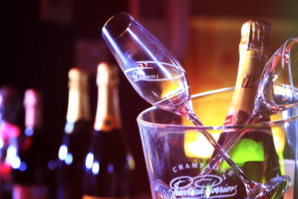 Gentlemens club in Mons