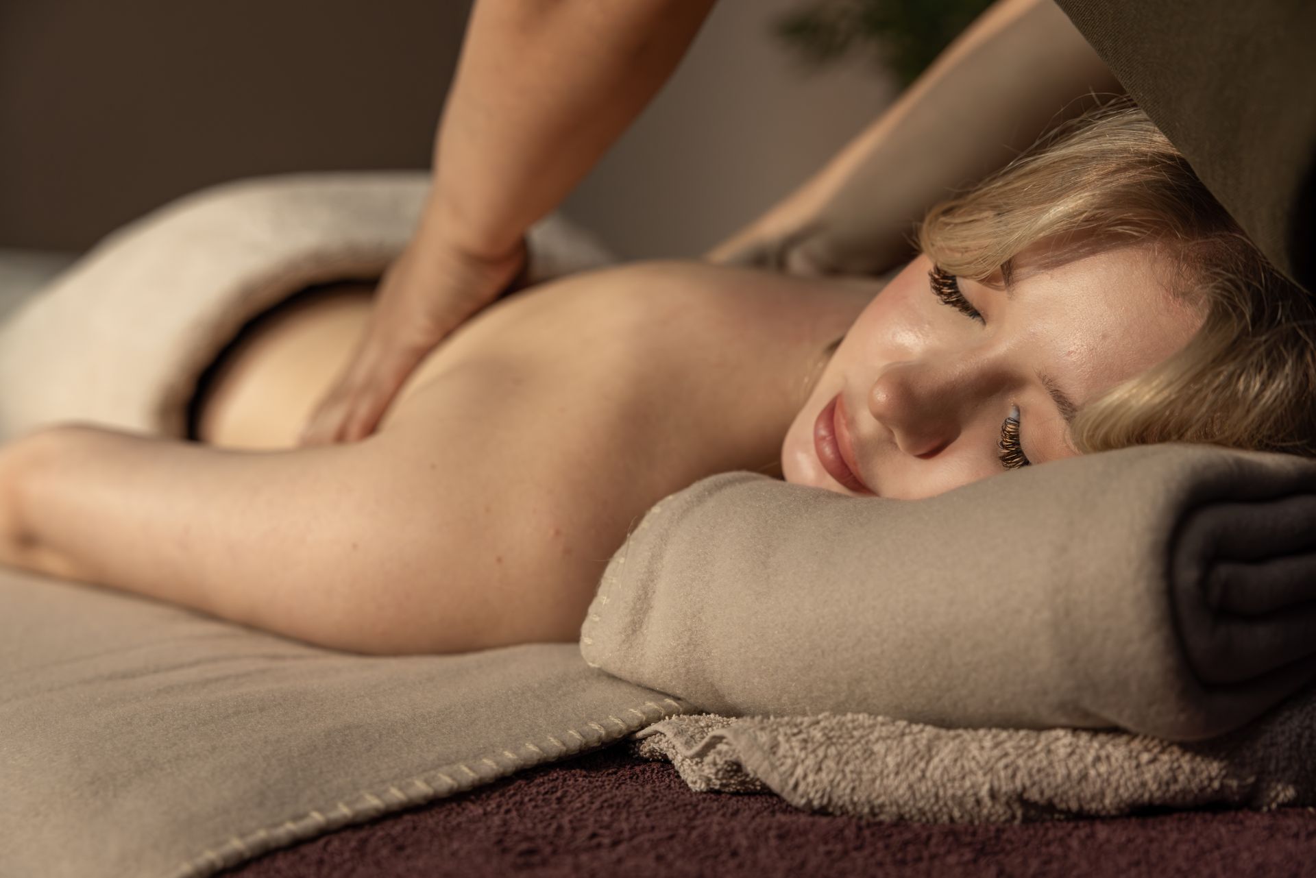 Erotic massage GIF — thaim