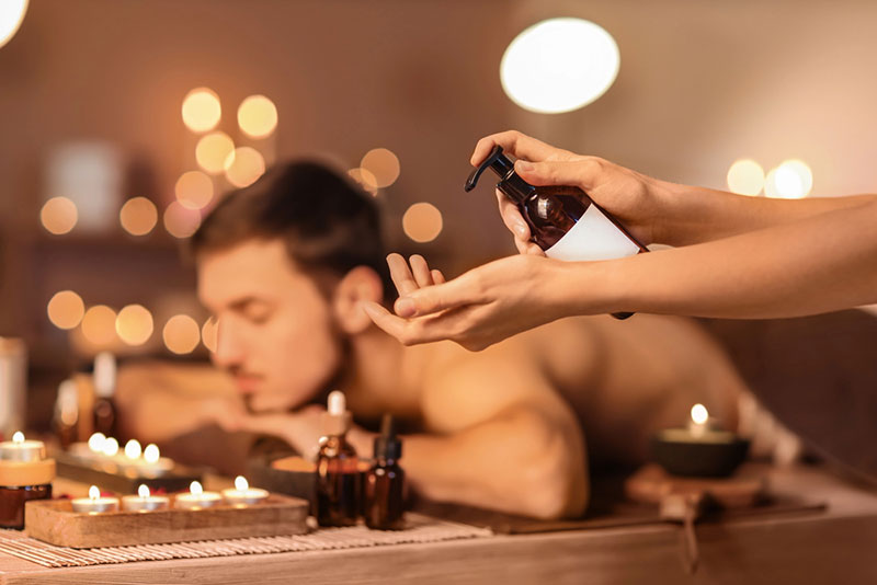 Erotic massage GIF — Wellness La Perla  - Denise