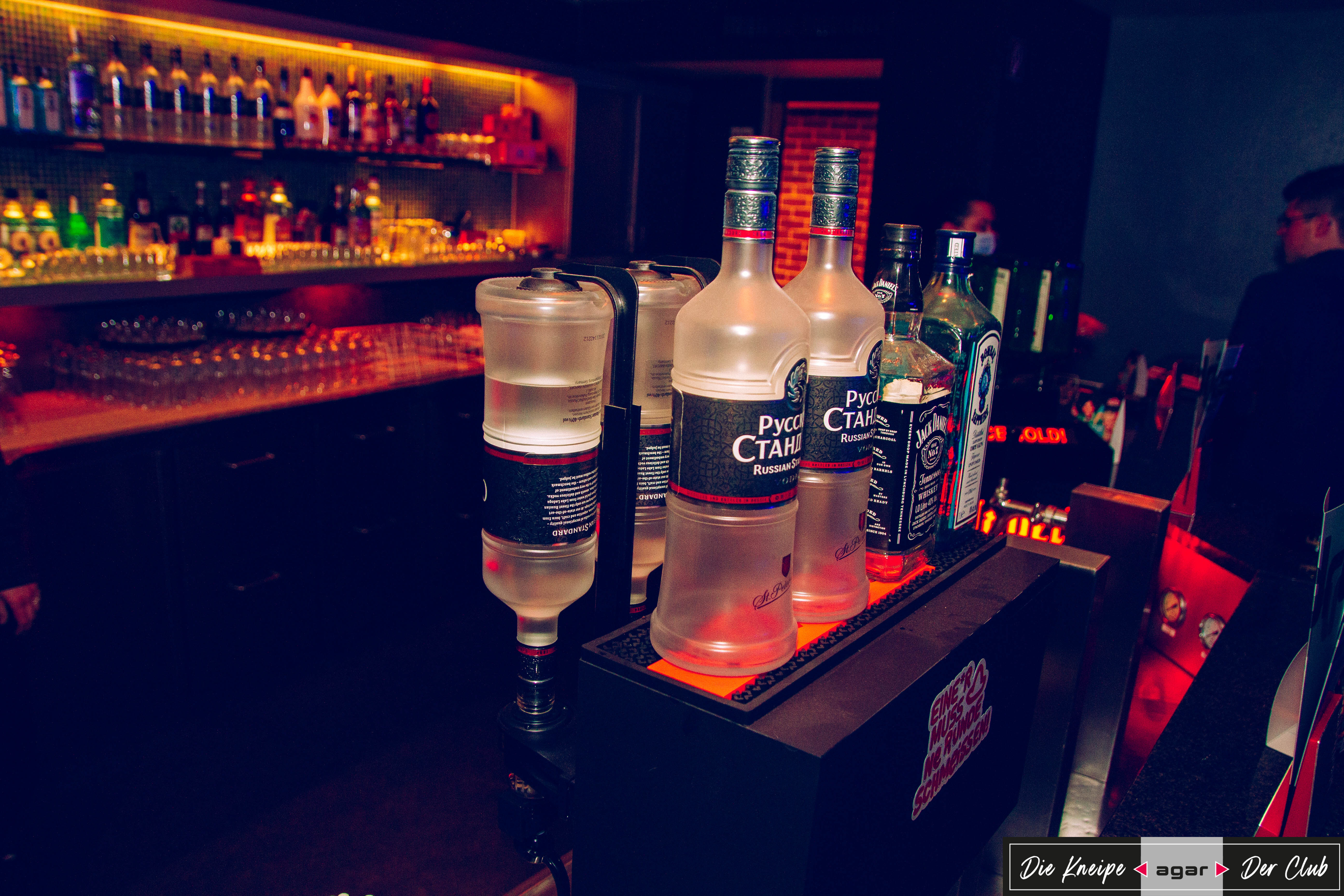 Agar Kneipe Club