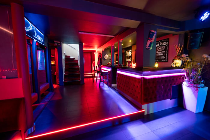 Queens Table Dance Bar, strip tease listing in Osnabruck