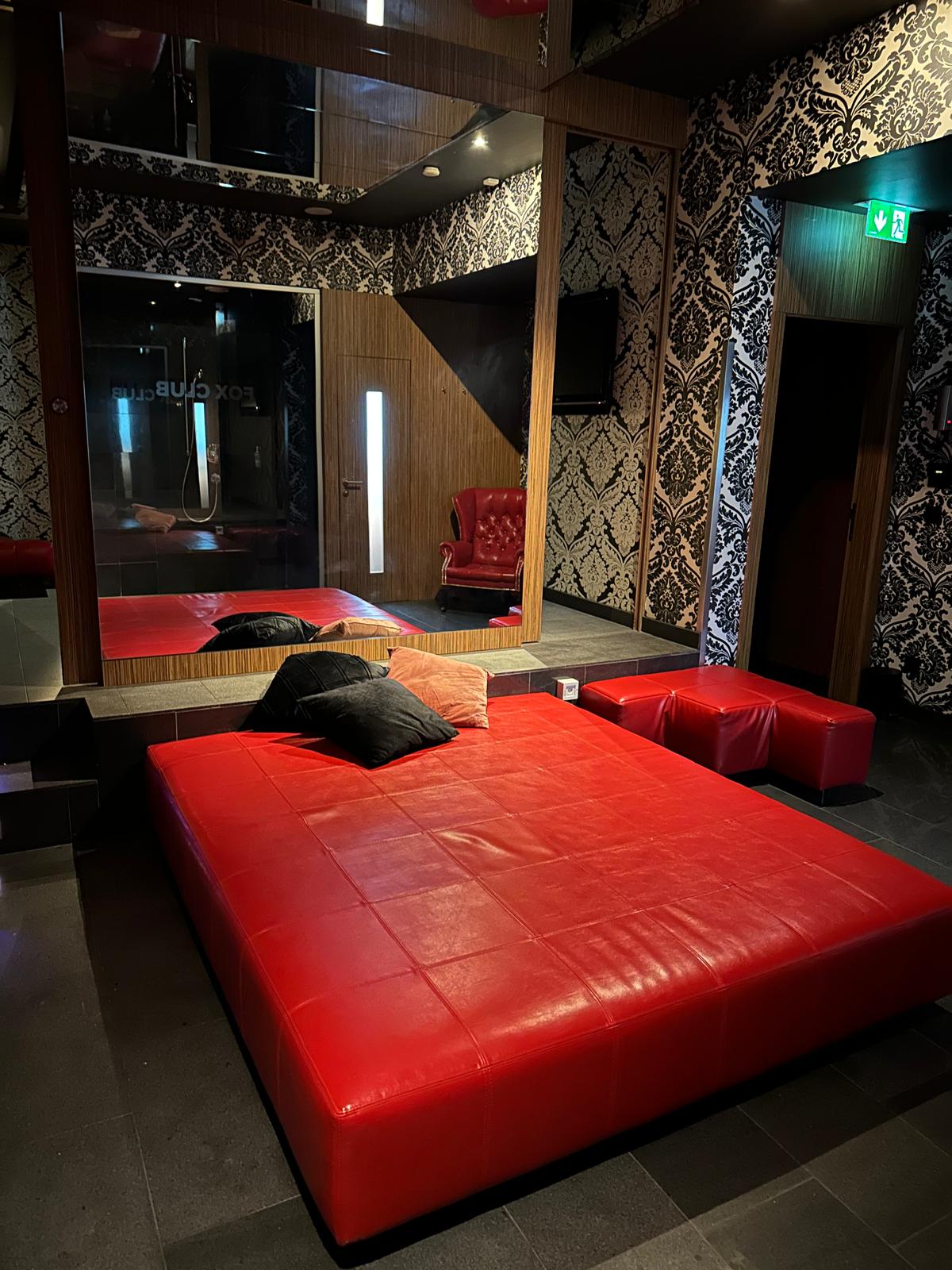 FOX Club Vienna - sex clubs Vienna