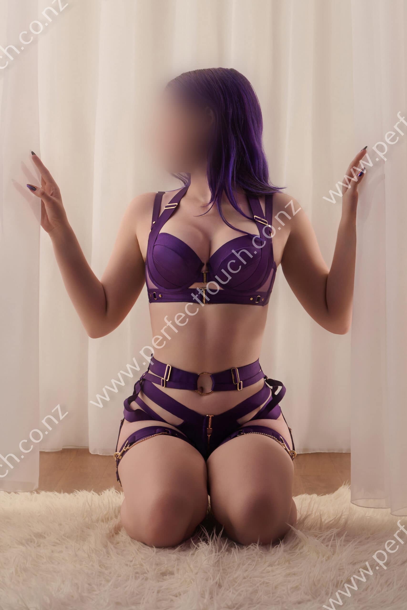 Erotic massage photo — Perfect Touch