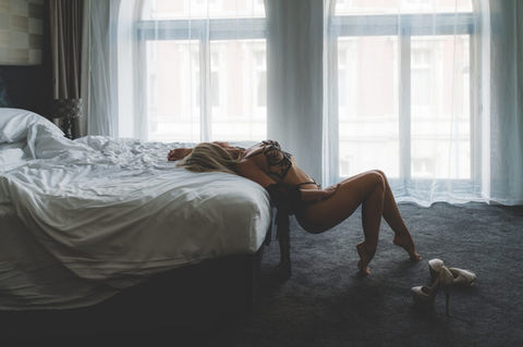 Erotic massage GIF — Jessie Rivera