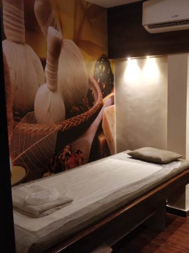 에로틱 마사지 사진 | Spa Villa Vashi
