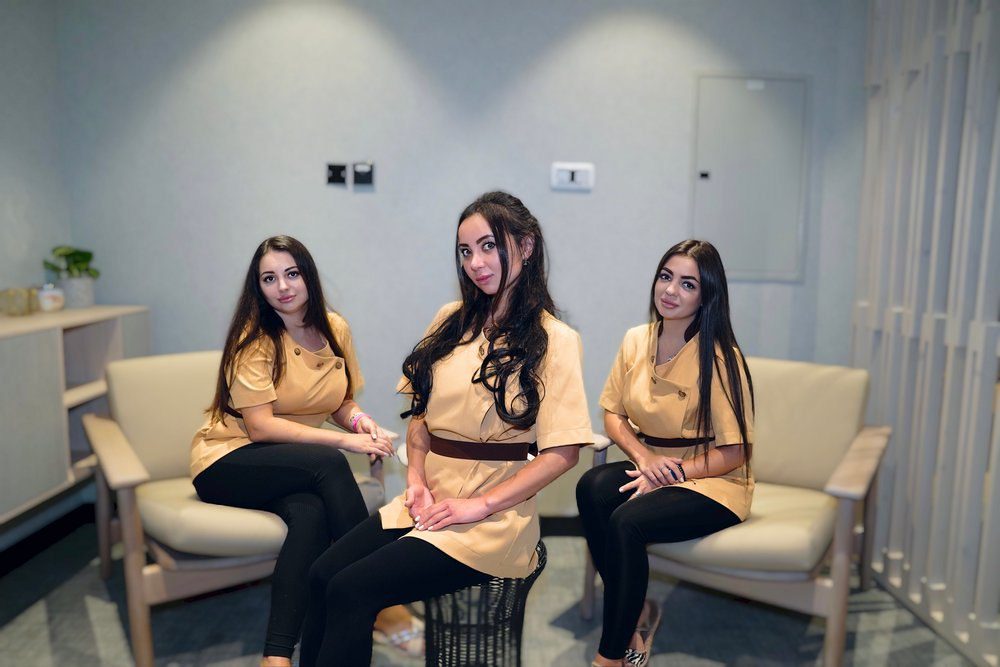 Fotografija erotske masaže, Luxury Body Spa