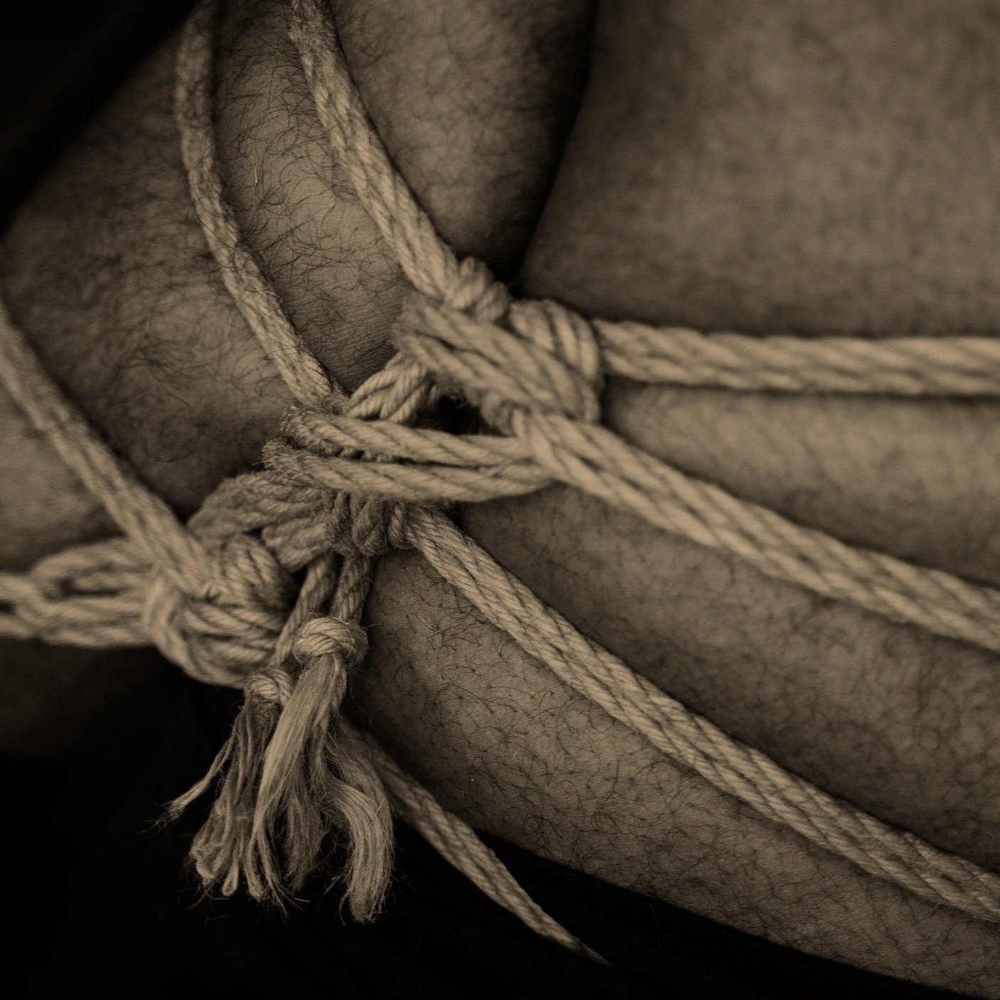 Erotic massage photo — Bliss Sanctum