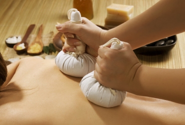 Erotic massage GIF — Avantra Beauty Spa Nagpur