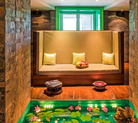 Erotic massage GIF — Neung Thai Spa Vadodara