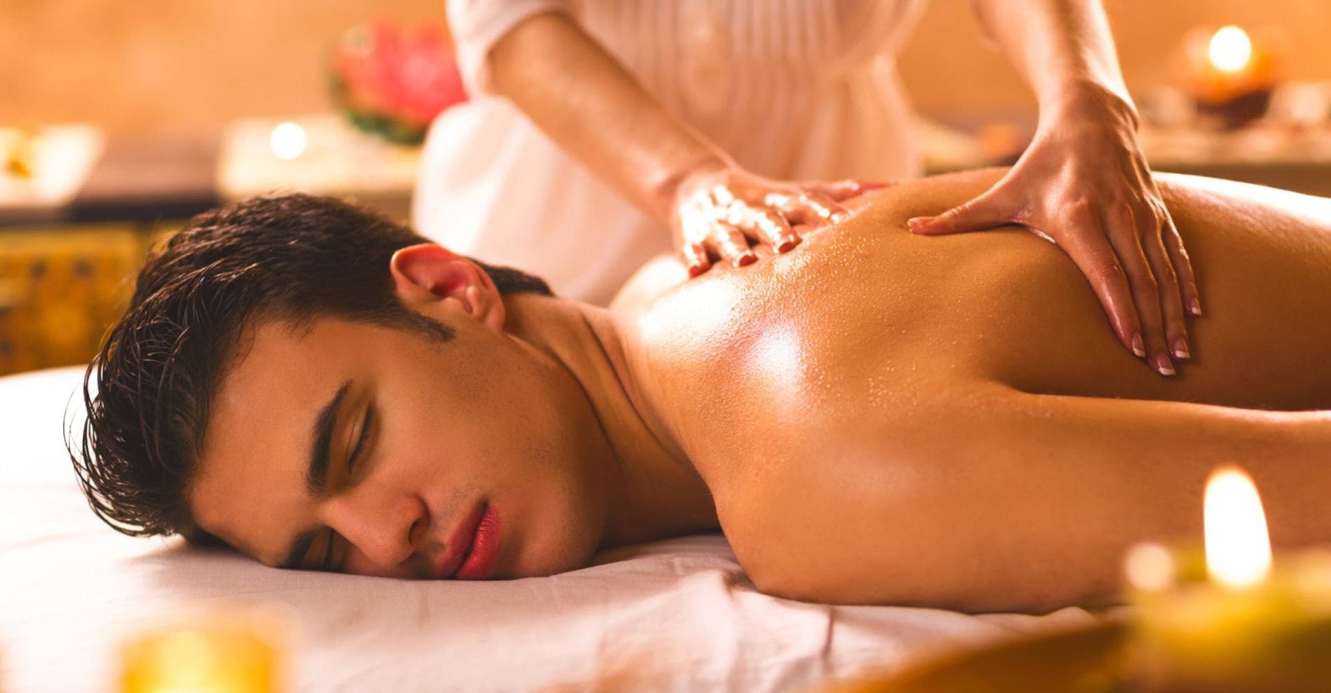Erotic massage GIF — Spa Hub Noida