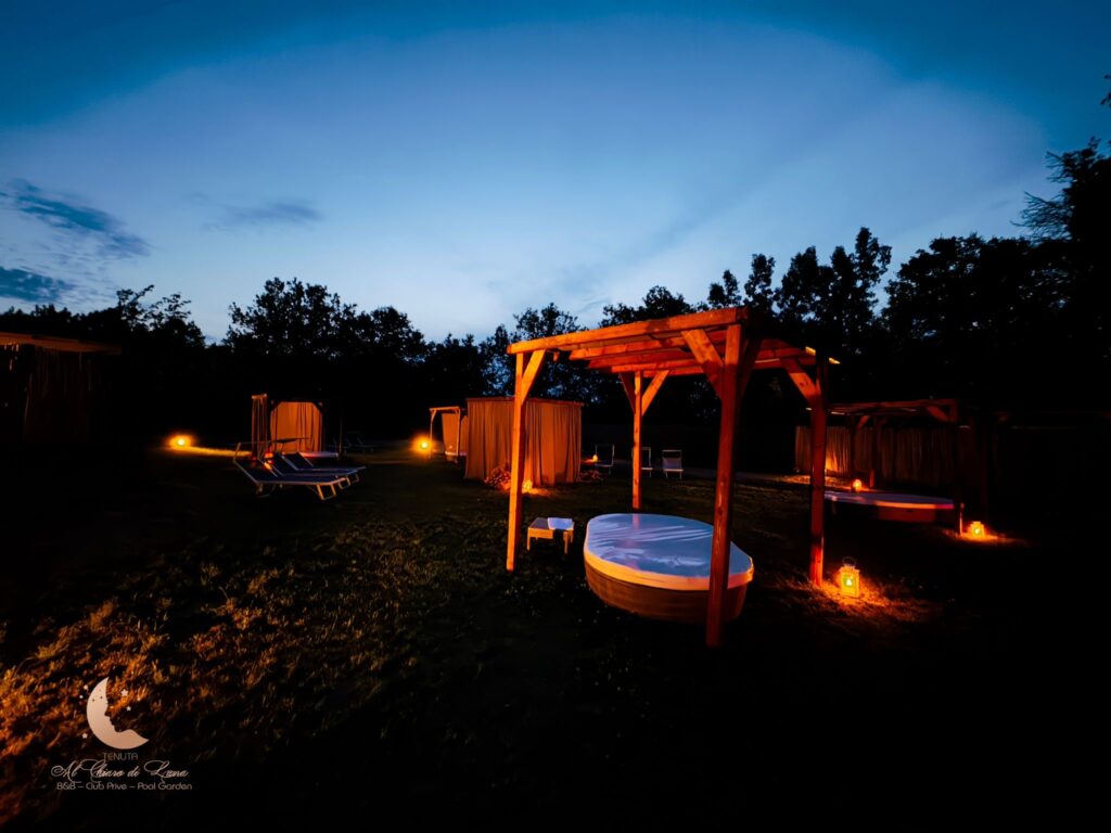 Al Chiaro Di Luna Club