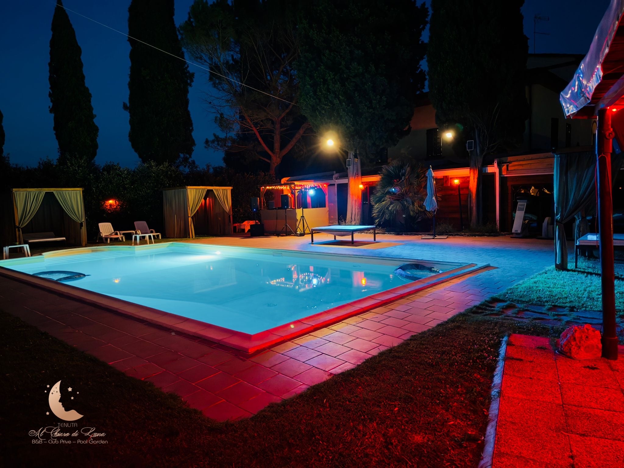 Al Chiaro Di Luna Club