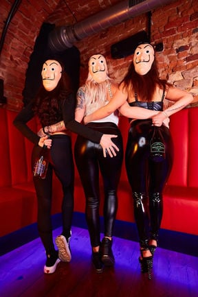 Ciao Bella Lounge, erotic massage venue in Prague — photo 11