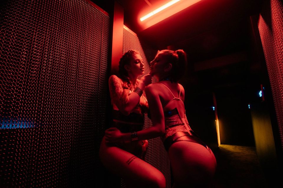 Chickz, erotic massage venue in Prague — photo 29