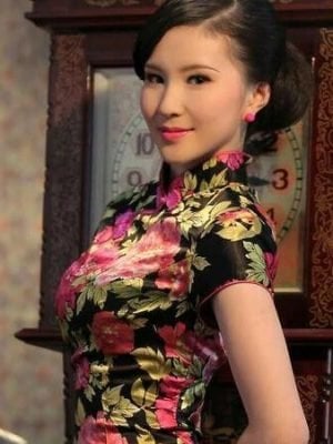 Erotic massage GIF — Bonnie Massage
