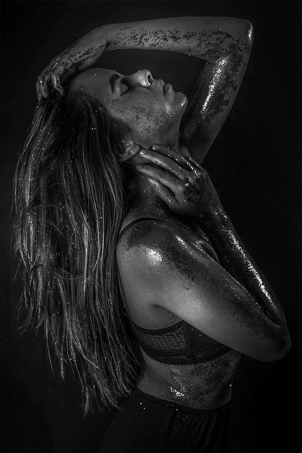 Erotic massage GIF — Morgane Forever