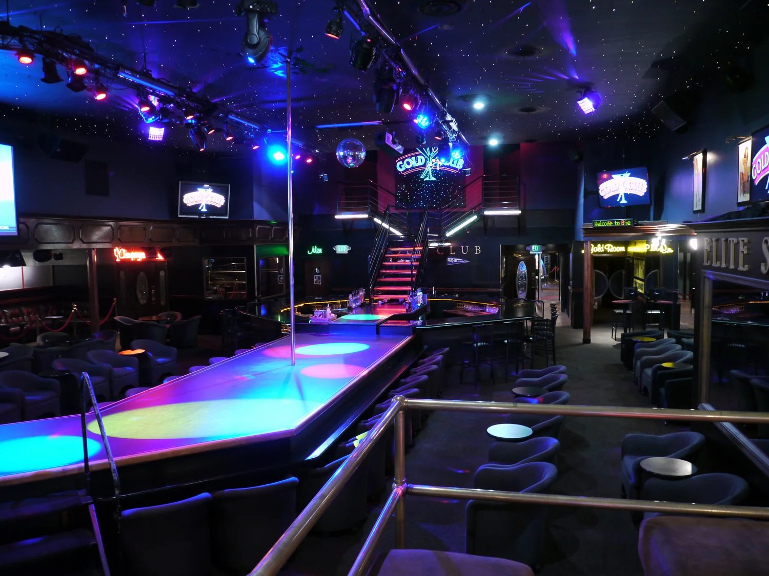 The Gentlemens Gold Club photo