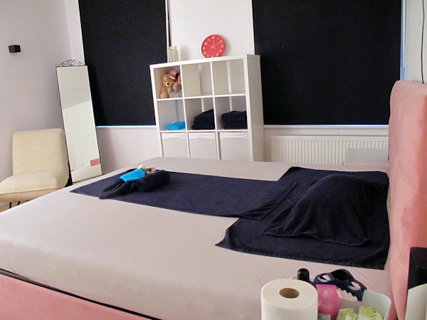 Erotic massage photo — Queens thai massage
