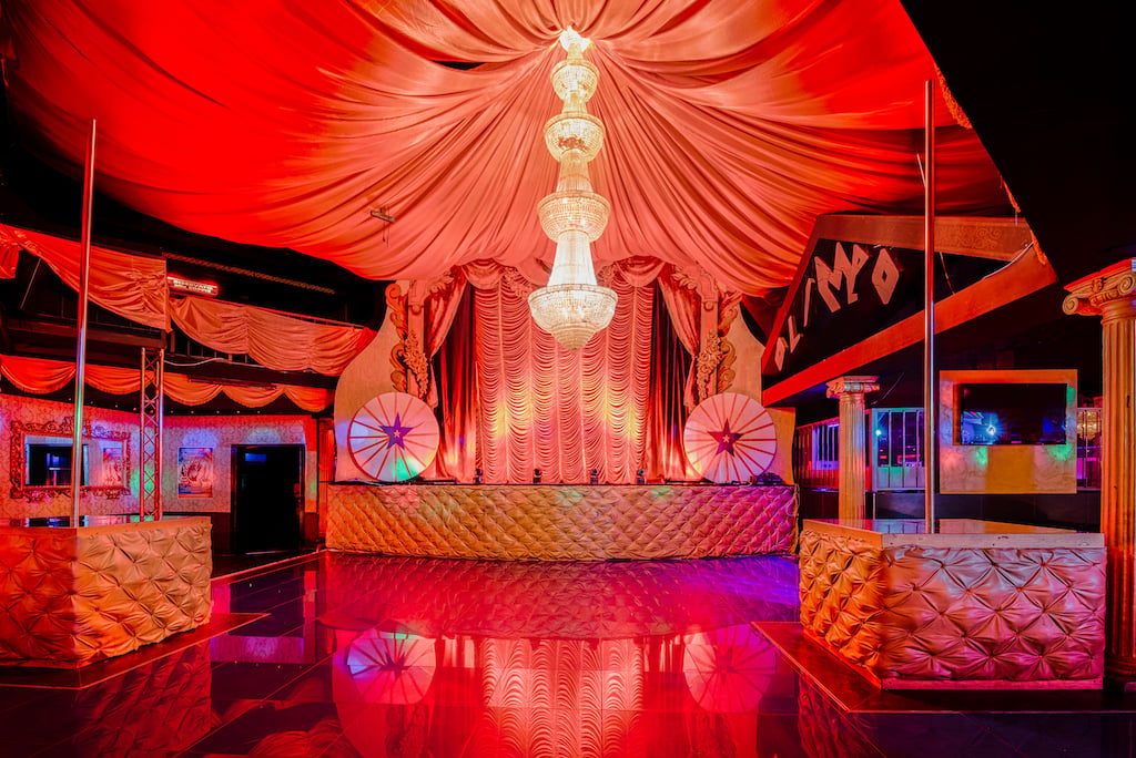 Olimpo Club Rome - Erotic Massage in Rome, Italy - Photo 7