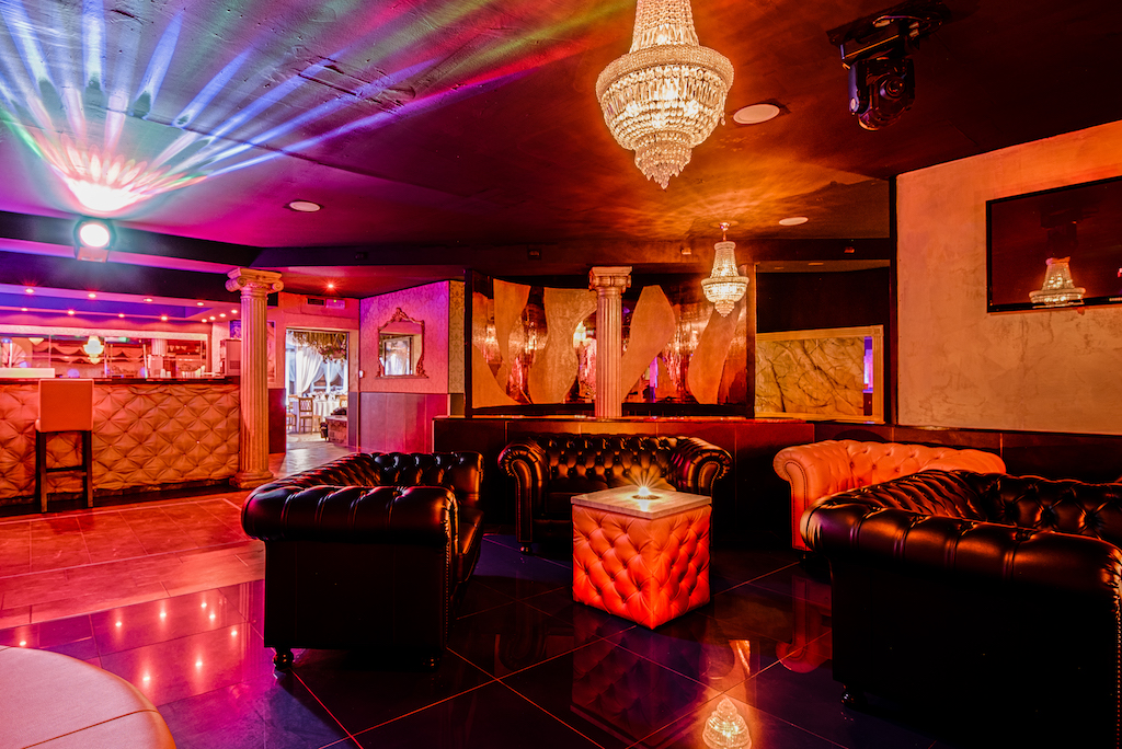 Olimpo Club Rome - Erotic Massage in Rome, Italy - Photo 8
