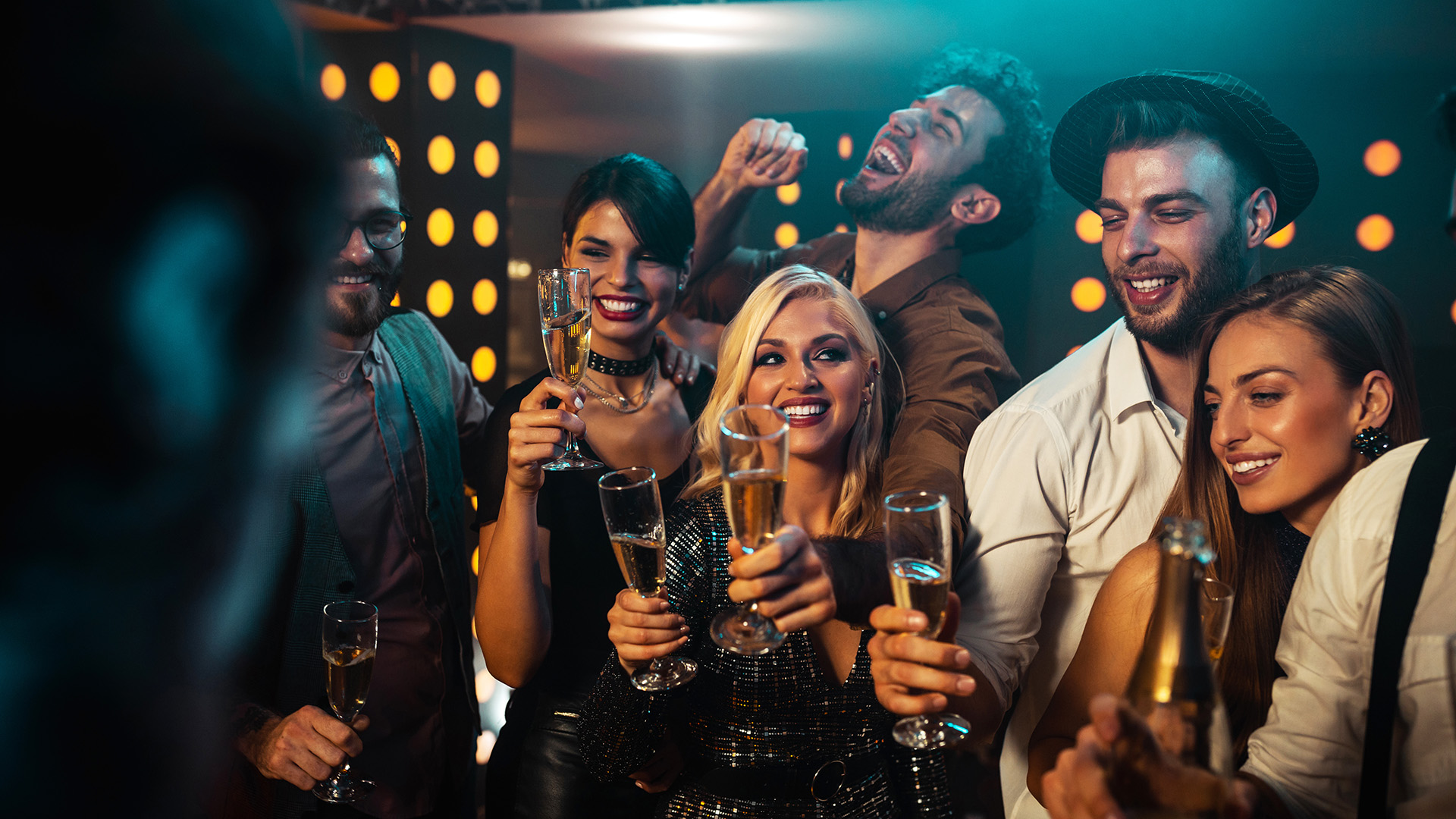 Attraction Club photo