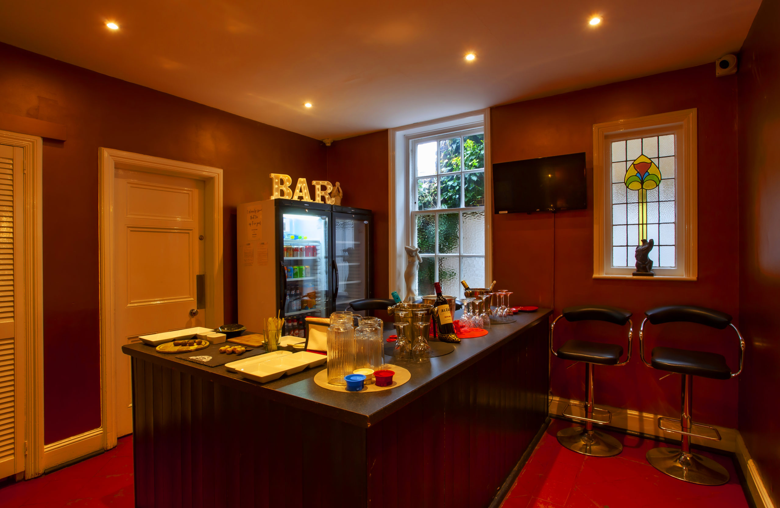 House of Poitier - Lingam Massage in London, United Kingdom - Photo 10