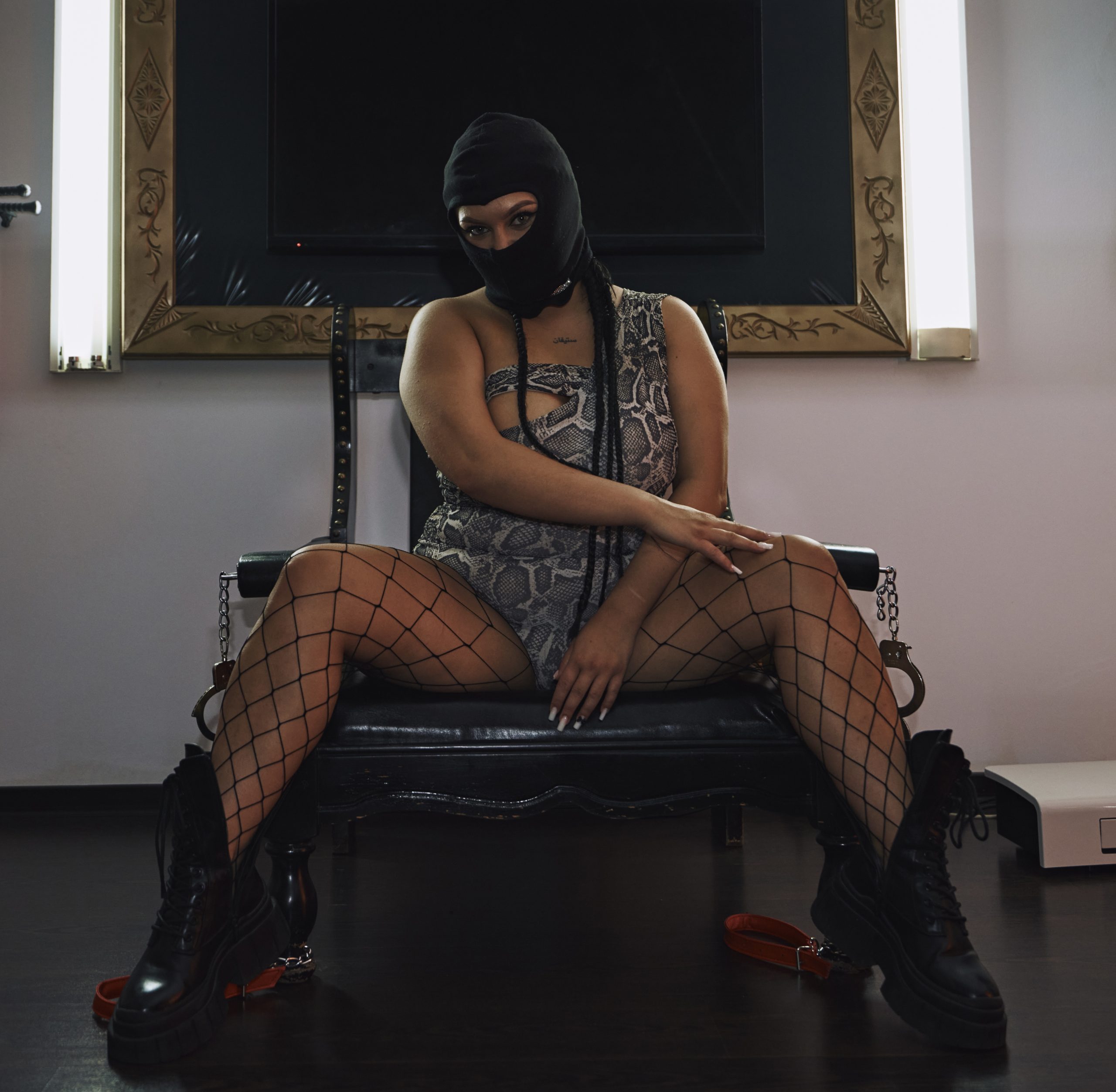 Erotic massage GIF — Infinity Massaj