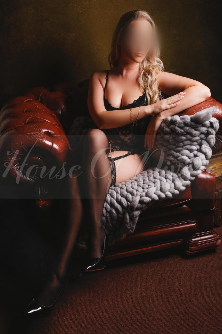 Erotic massage GIF — House of Divine