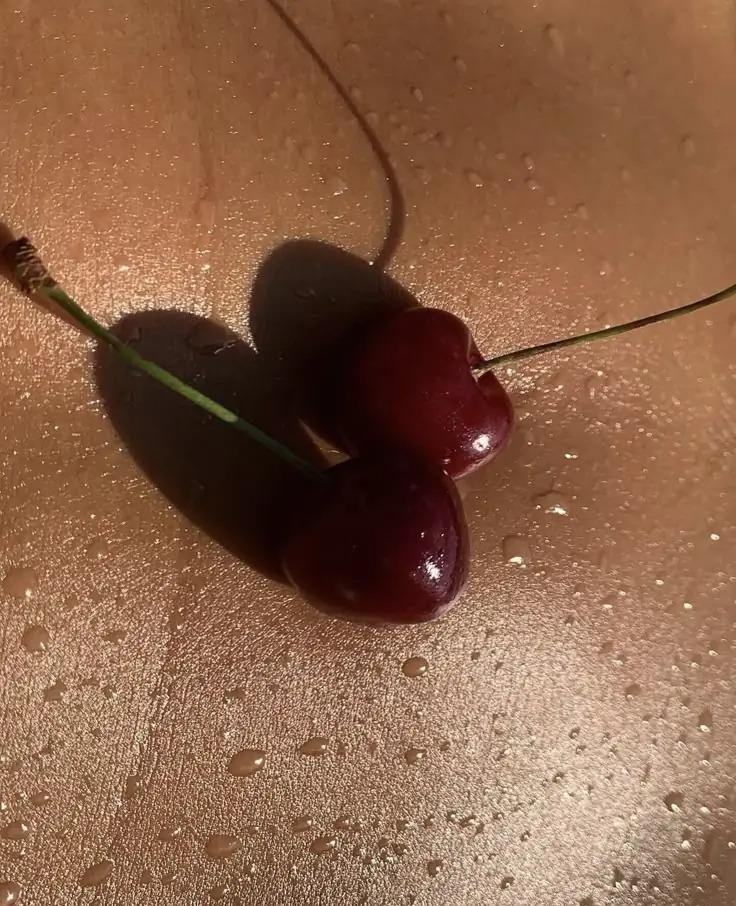 Erotic massage GIF — Seda Wellness | Erotic Massage Barcelona | Masajes Eróticos Barcelona
