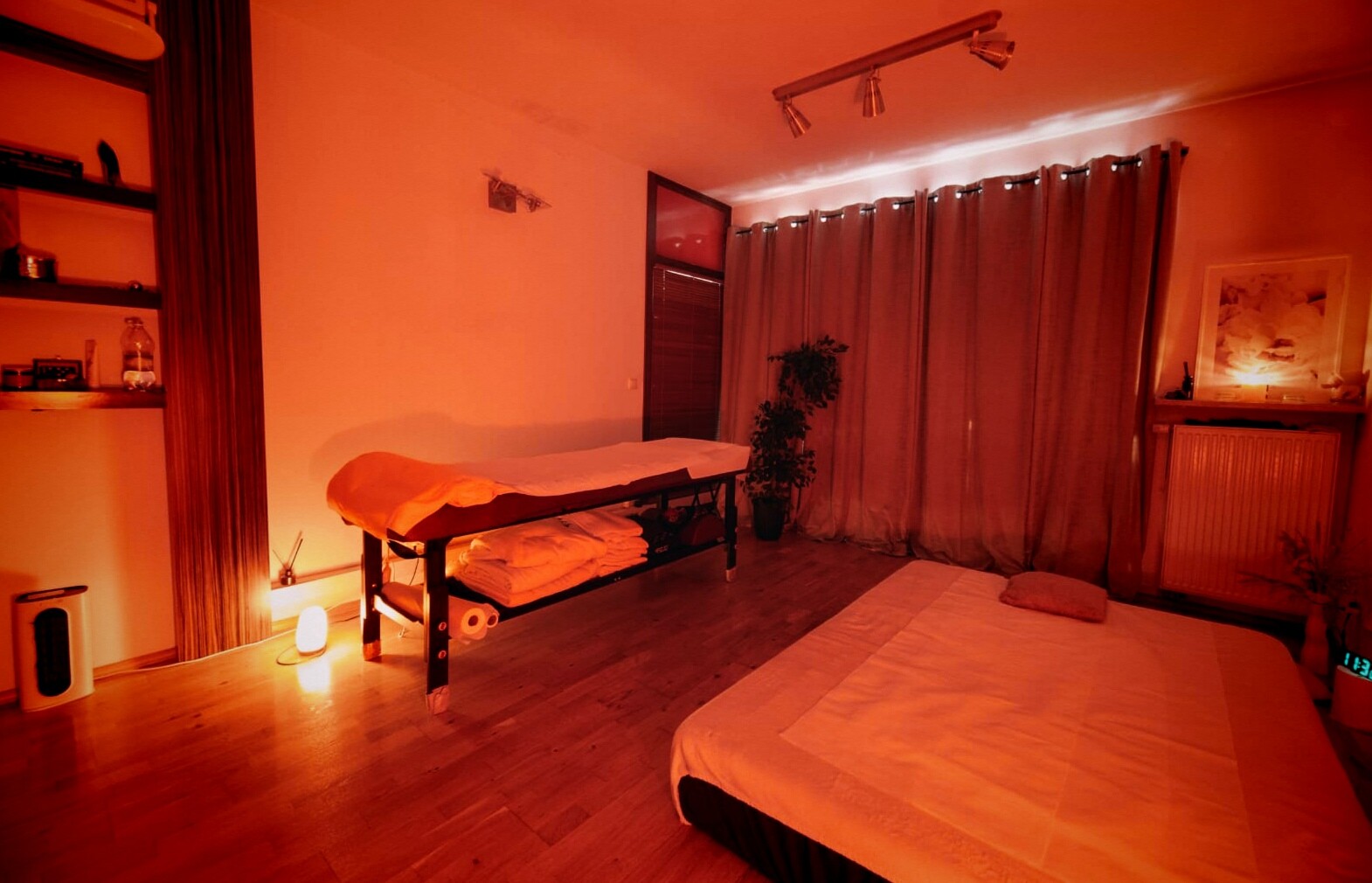 Erotic Massage Warsaw - Małe SPA — erotic massage Warsaw