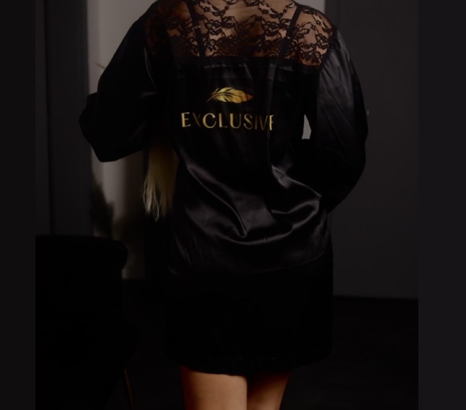 Erotic massage GIF — Exclusive Brno Tantra Masáže