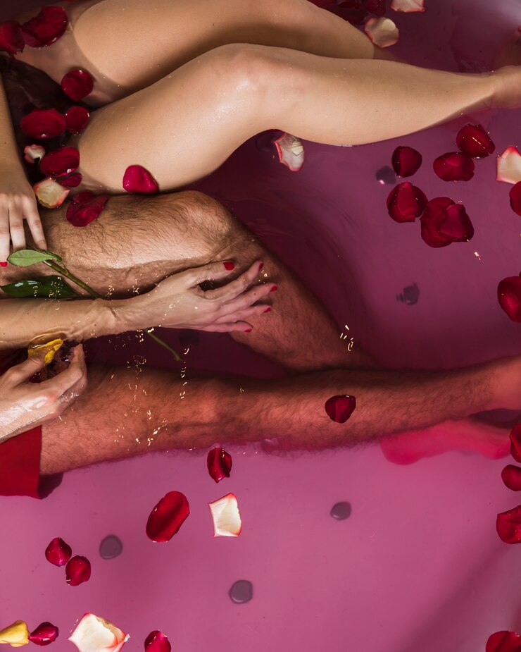 Erotic massage photo — VIP Massage Frankfurt erotische Massagen