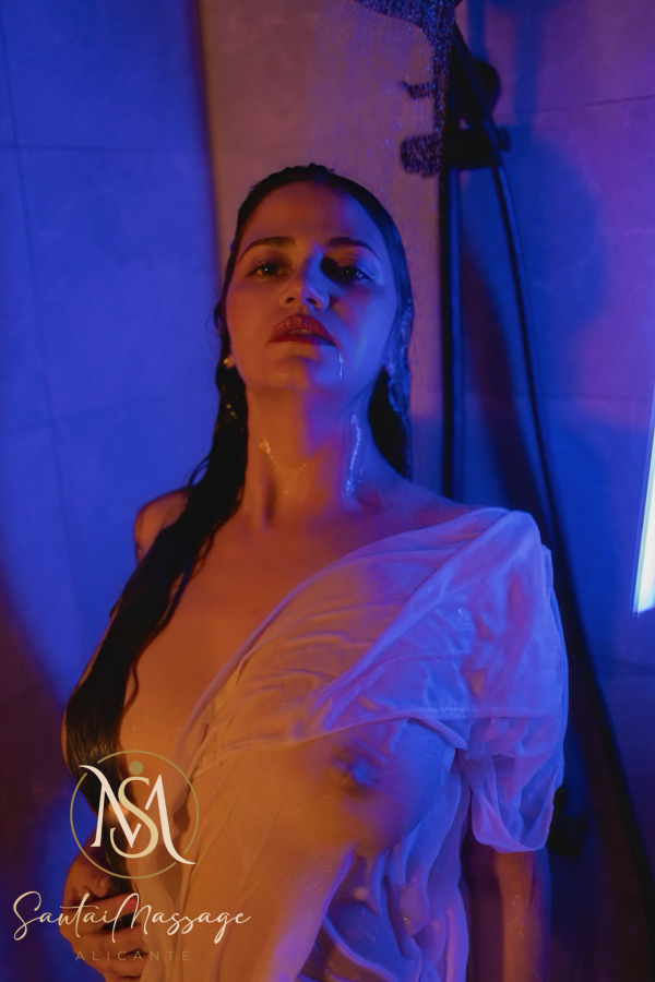 Erotic massage GIF — santai massage alicante