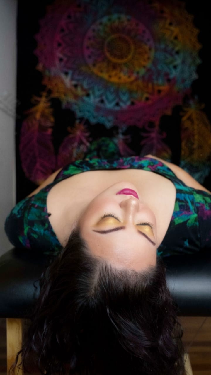 Erotic massage GIF — Masajes eróticos Nude Spa (erotic massage)