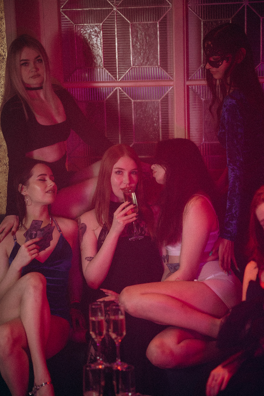Sex club photo — Gatsby