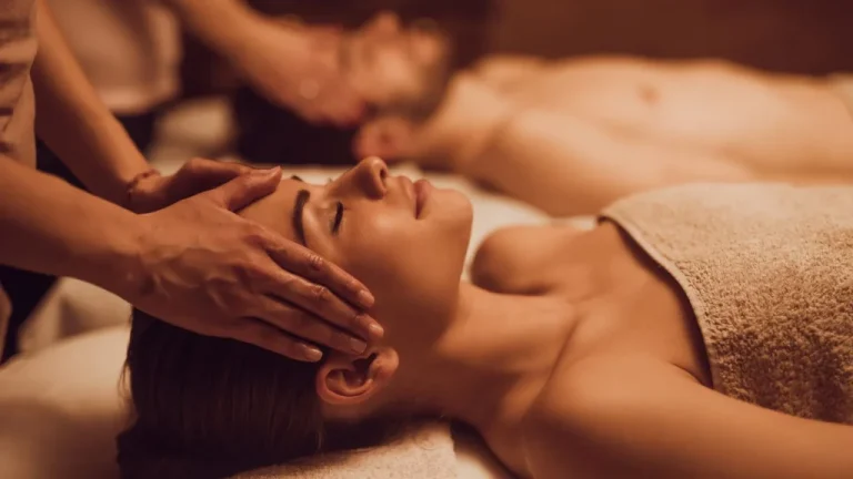 Erotic massage GIF — Tantra masszázs (Lingam / Jóni (Yoni) masszázzsal) - Tantric massage (with Lingam / Yoni massage) - intimázs