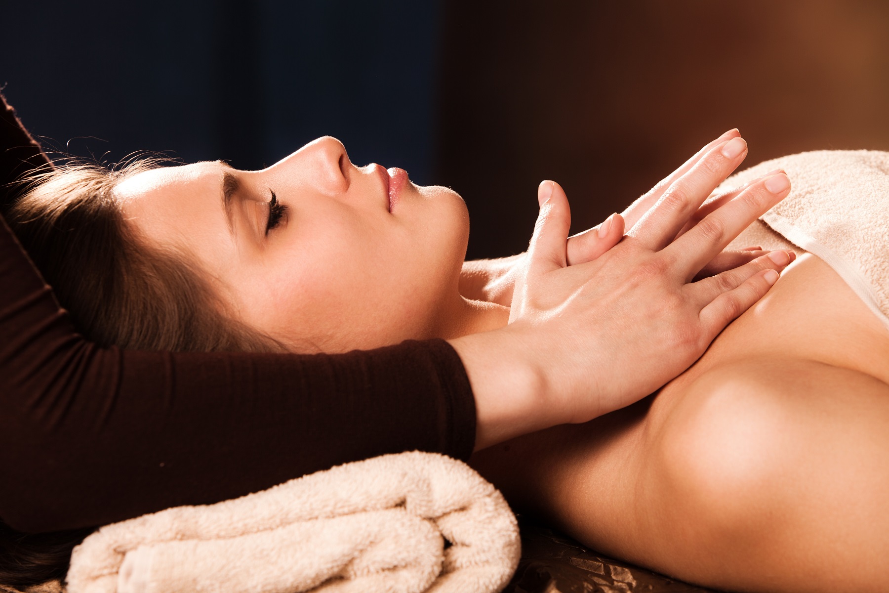 Chakra Sensual Massage Singapore - Sensual Massage Services — nuru massage Singapore