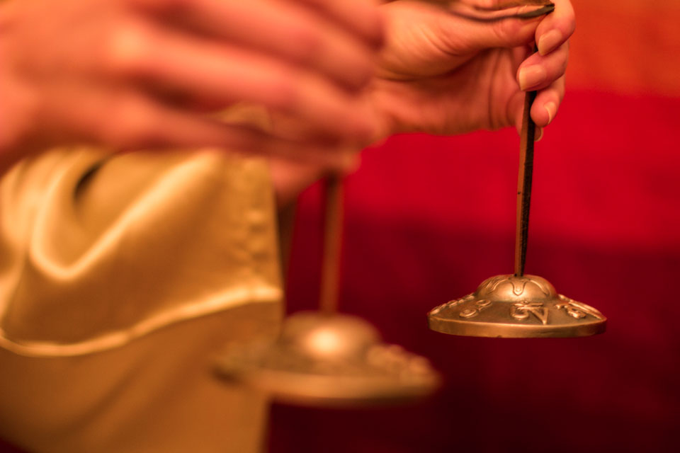 Erotic massage GIF — Tantric Synergy - Tantra sessions and workshops