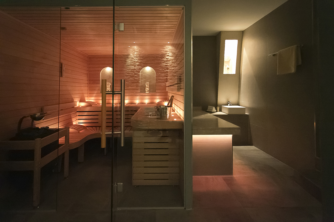 Erotic massage photo — NGel Massagen & Spa