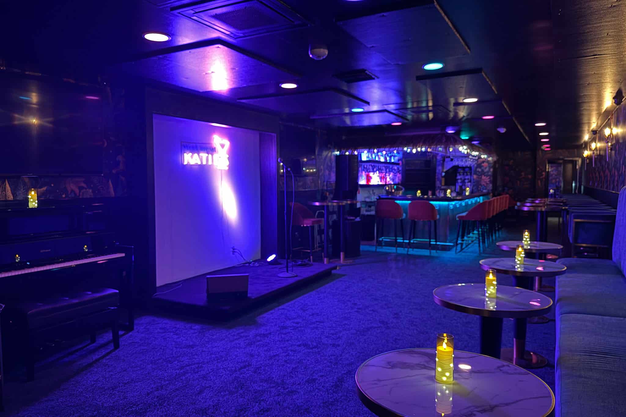 The Starlight Cabaret - erotic massage Los Angeles