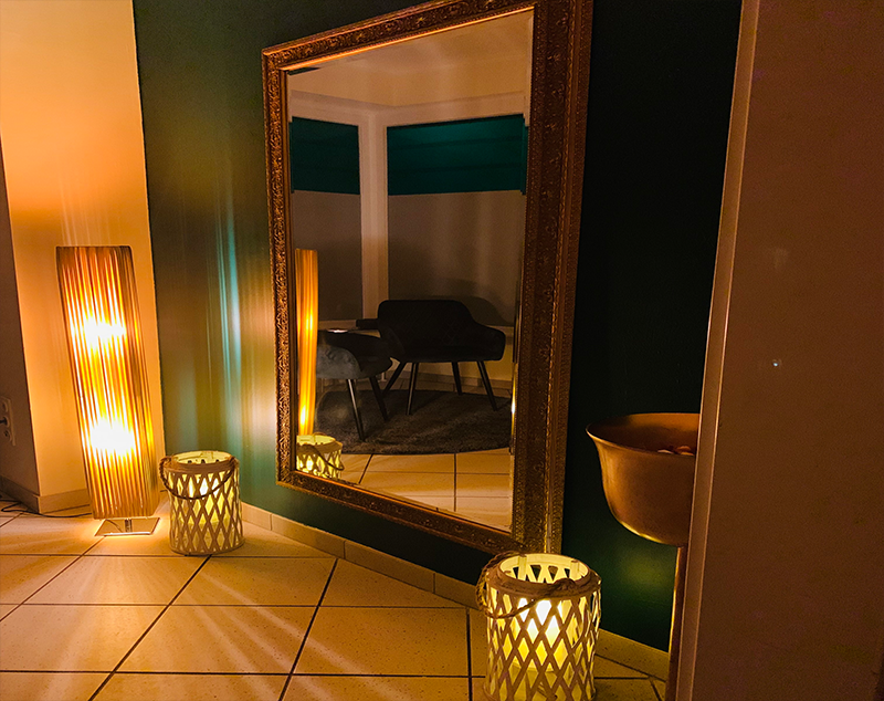 Erotic massage GIF — Elements Massages Hamburg