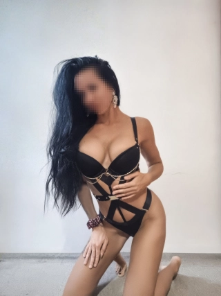 Erotic massage photo — Excellent massage Vysehrad