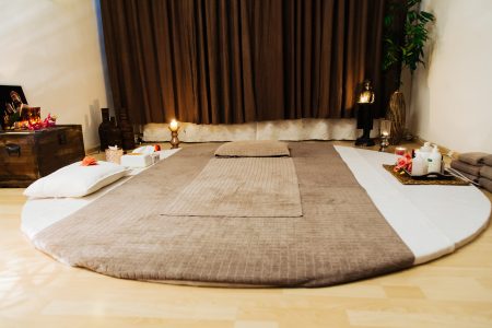 Erotic massage GIF — Haus der Massagen